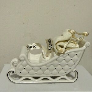 Pandora 2014 Limited Edition White and Silver Holiday Sleigh Ornament.